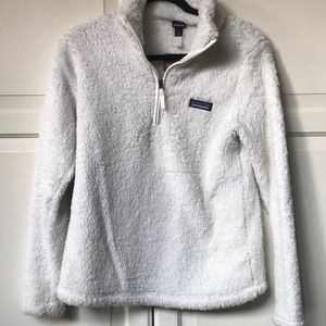 NWT patagonia fluffy white jacket!